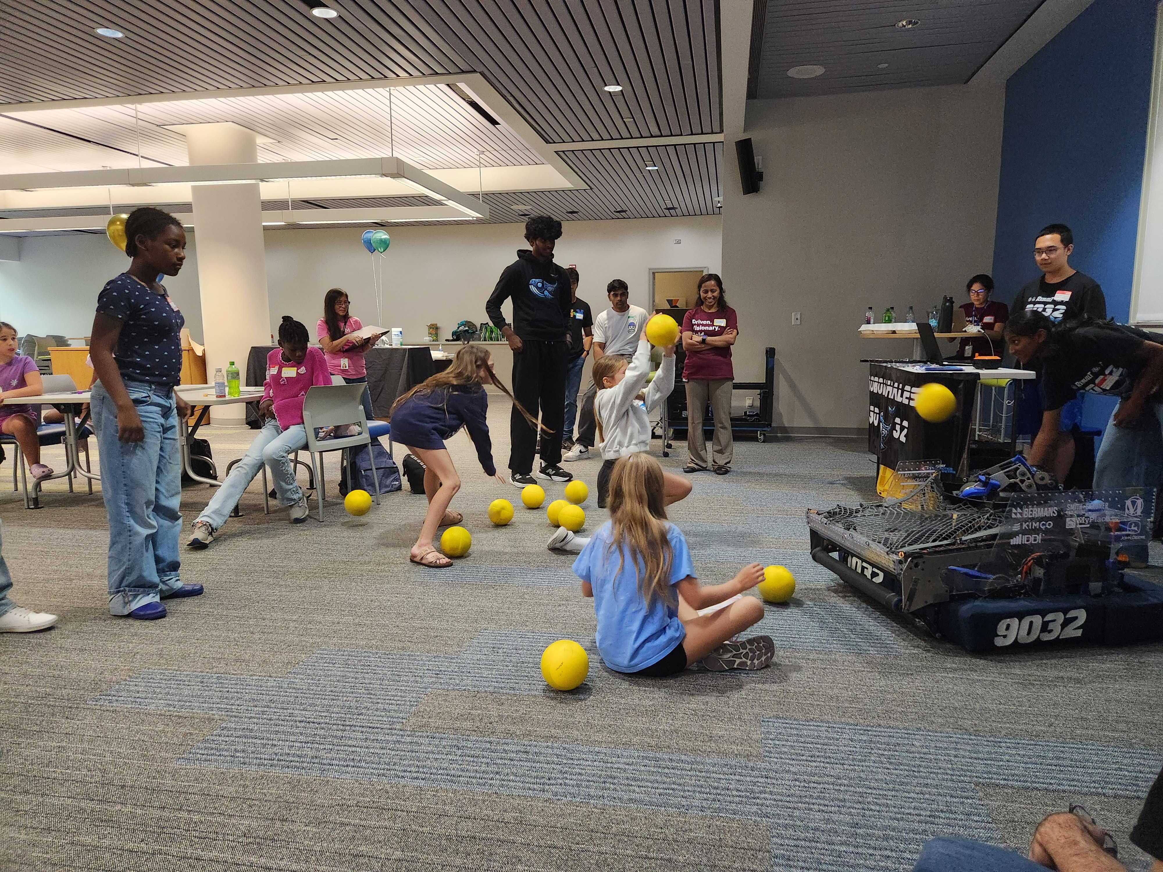 Robowhales team 9032 IBM Tech Explorers Camp (1)
